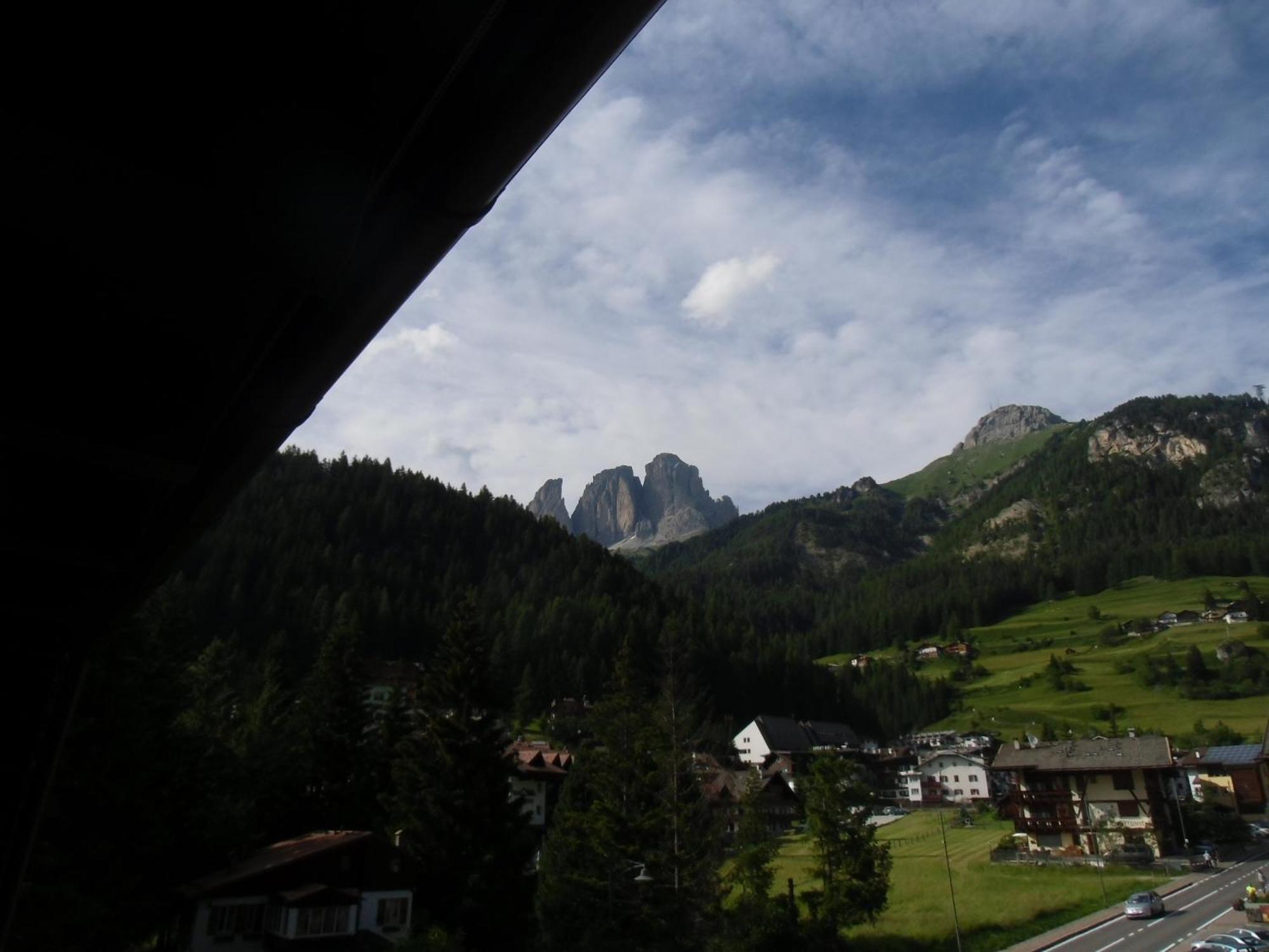 Garni Festil Hotel Campitello di Fassa Ngoại thất bức ảnh