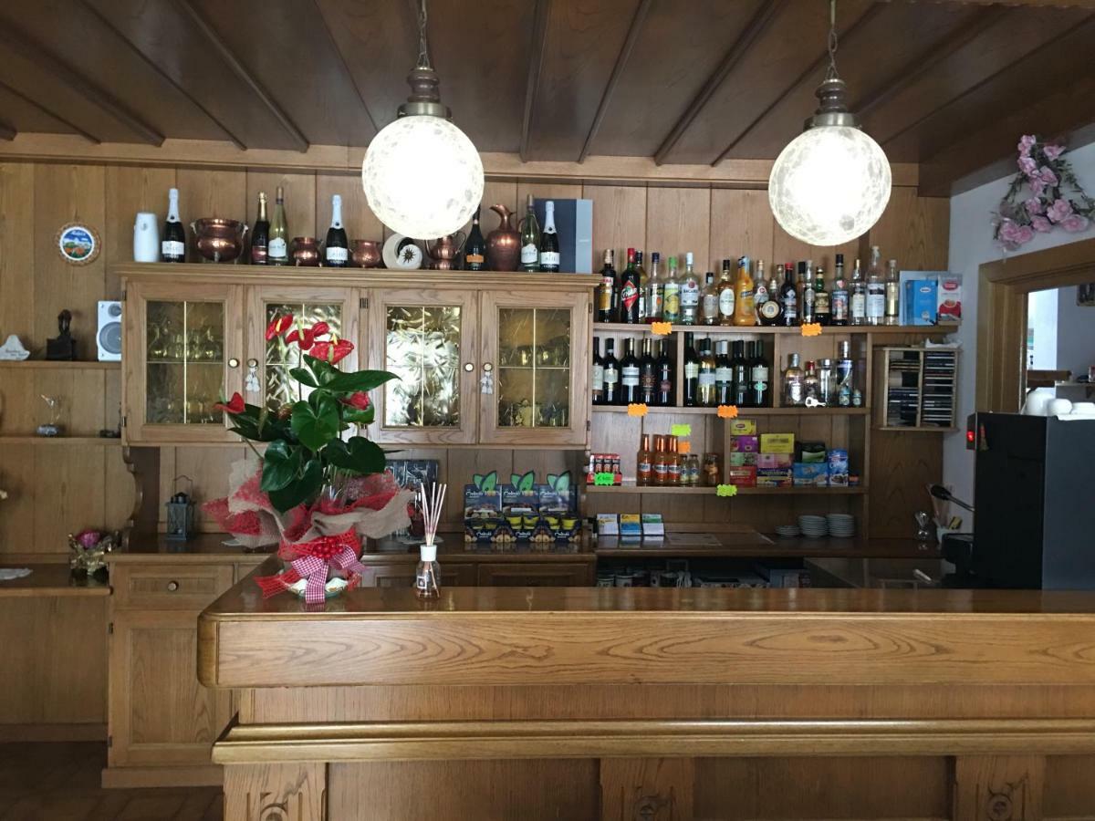Garni Festil Hotel Campitello di Fassa Ngoại thất bức ảnh